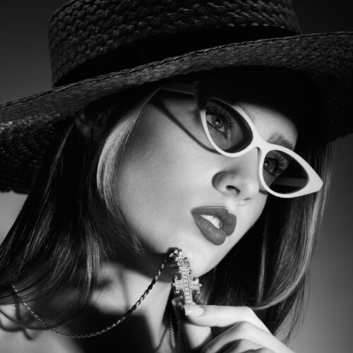 Jewelry-photography-models-new-jersey-isa-aydin Photography of jewelry with models in New Jersey